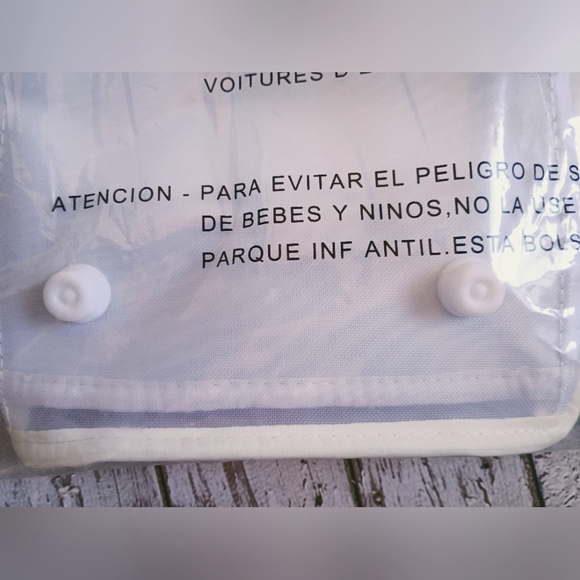 Alo Sheer Mesh Tote Bag - Picture 5 of 5